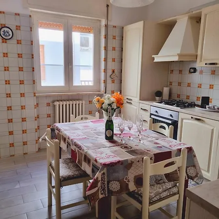 Residenza Girasole Daire *